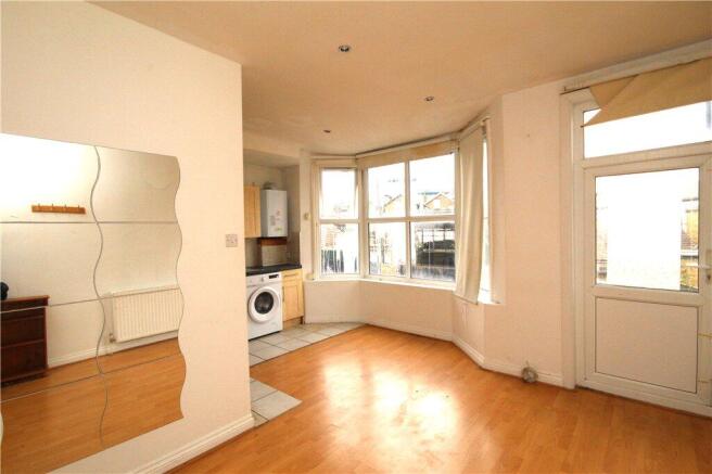 Living Room/Kitchen