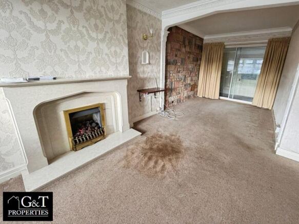 FIRST RECEPTION ROOM