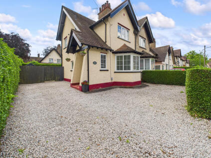 Cherry Tree Avenue, Garden Village, Hull, HU8