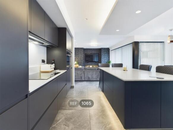 Kitchen & Living area