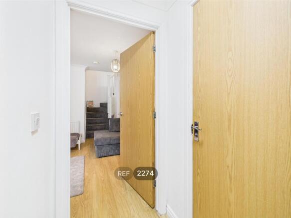 Hallway & WC