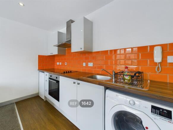 Kitchen & Living area