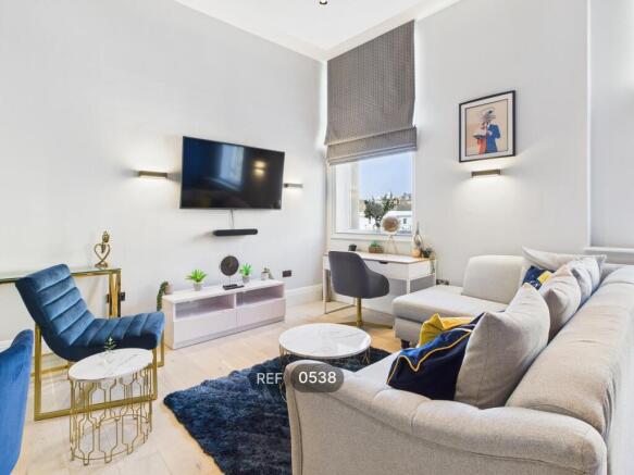 Kitchen & Living area