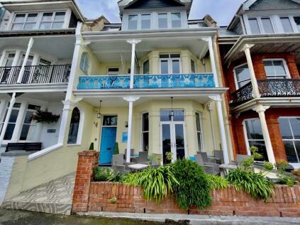 Residential Home 13 Island Crescent, Newquay, Cornwall, TR7