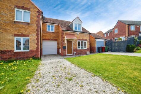 Masefield Avenue, Holmewood, Chesterfield