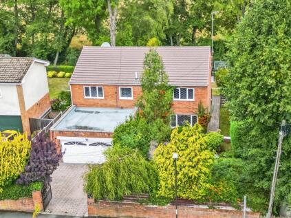 Yew Tree Drive, CHESTERFIELD