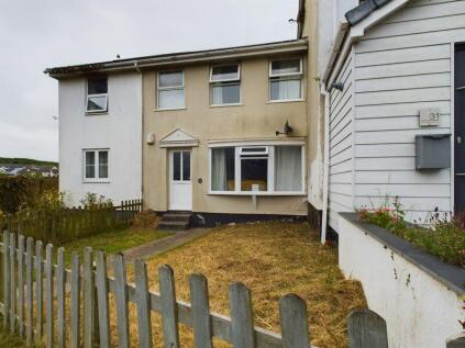 St. Ives, Three bedroom family home