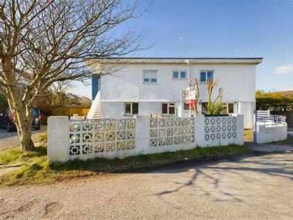 Portreath, Redruth - First floor apartment