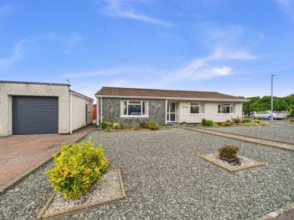 Tregenna Fields, Camborne - Beautifully presented