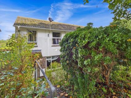 Longfield, Falmouth, End terrace home