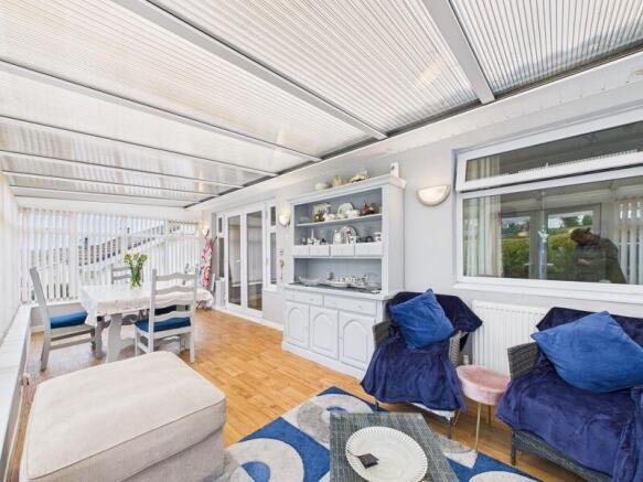 conservatory/dining area