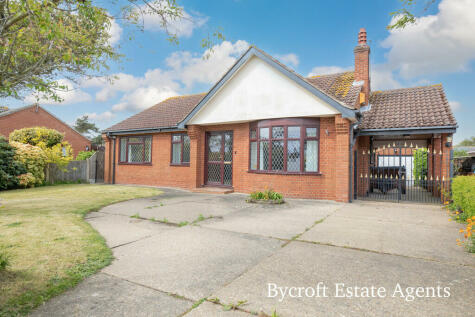 Bradwell - 3 bedroom detached bungalow for sale