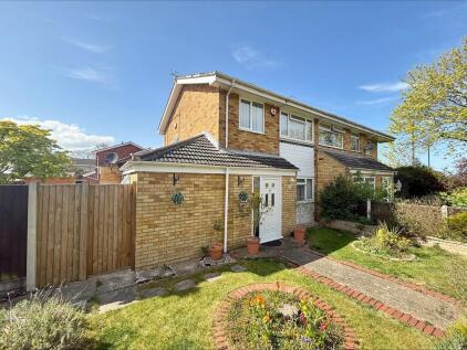 Heather Road, Belton