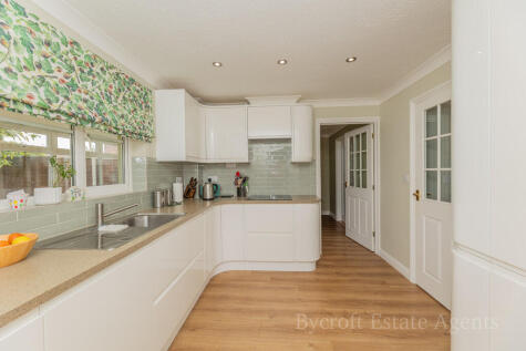 Seafields Drive, Hopton