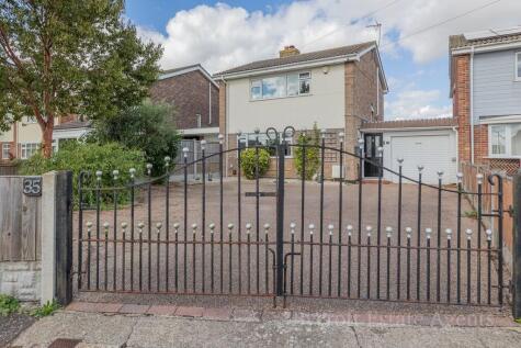 Laburnum Close, Bradwell, Great Yarmouth