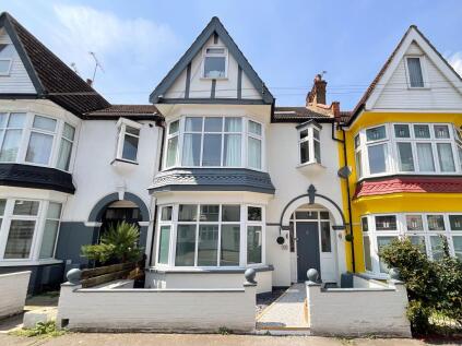 Leighton Avenue, Leigh-on-Sea