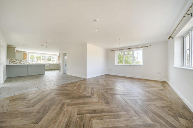 1295222-14-68921b...