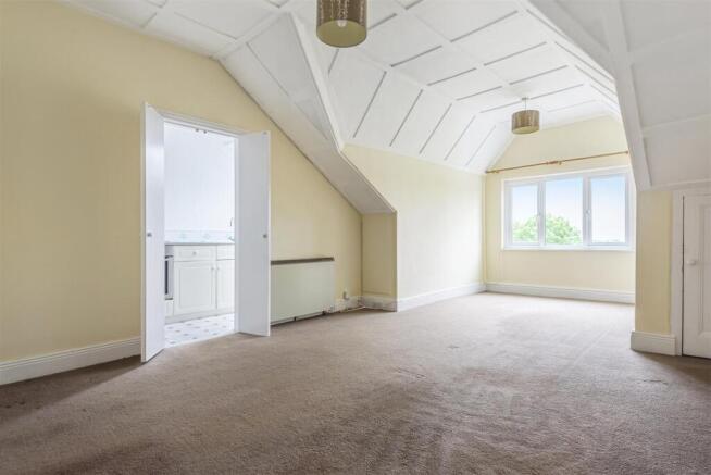 Sitting/Dining Room