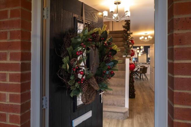 Barratt North Thames Christmas image Oct 24