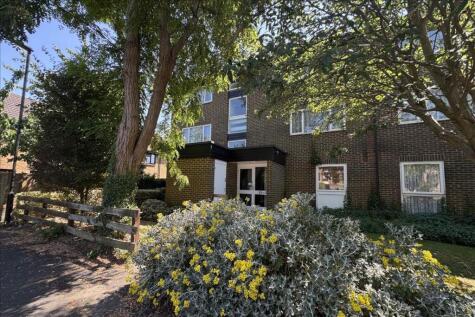 Huntsmans Close , Feltham , Middlesex, TW13