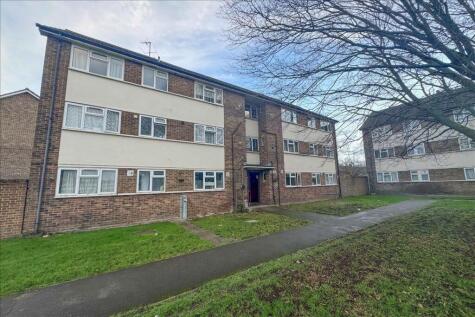 Main Street, Hanworth, Middlesex, TW13