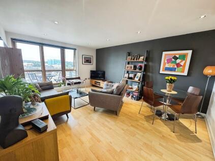 Balmoral Place, 2 Bowman Lane