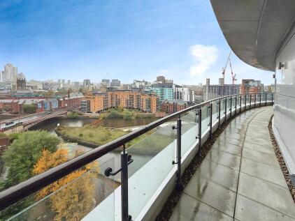 Penthouse at Magellan House, Armouries Way