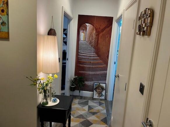 Hallway.jpg