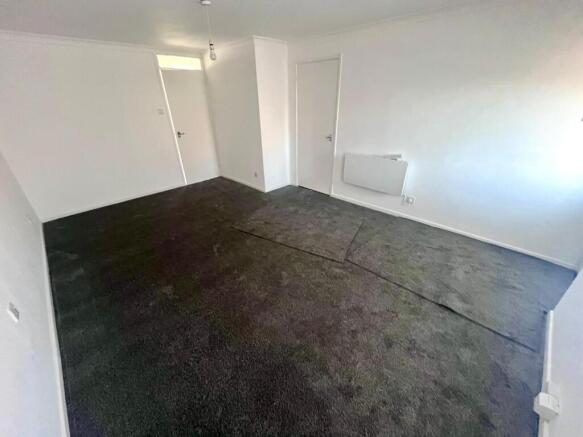 Lounge 2.jpg