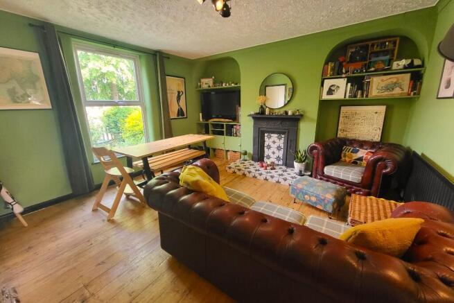 Sitting & Dining (2)