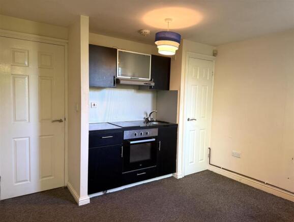 kitchen area.JPG
