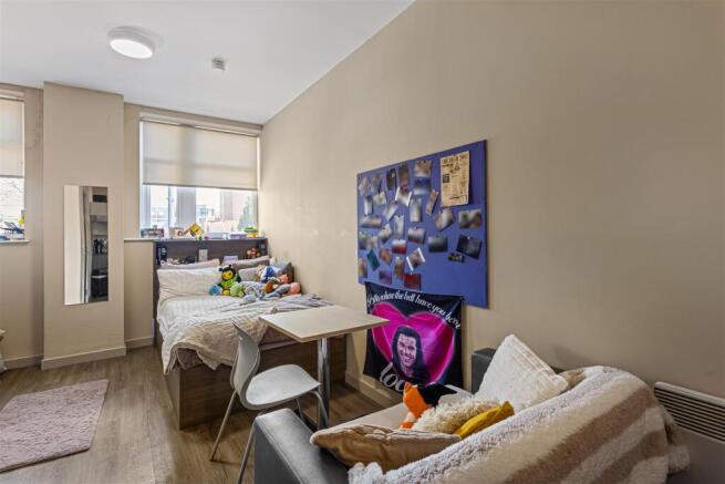 Flat_25_Rathmell_Hall_4.jpg