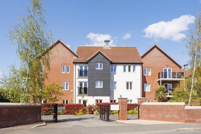 Flat_19_Smithson_Court__4.jpg
