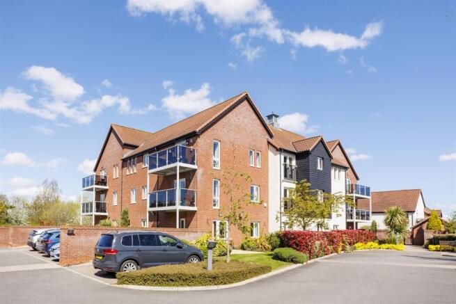 Flat_19_Smithson_Court__8.jpg