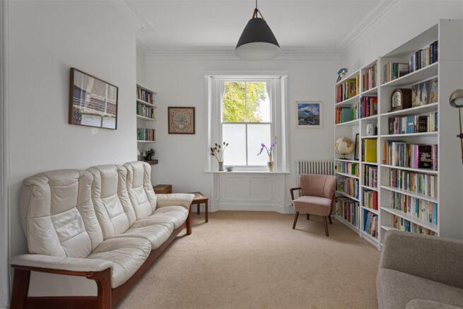 6_St_Martins_Lane_70.jpg