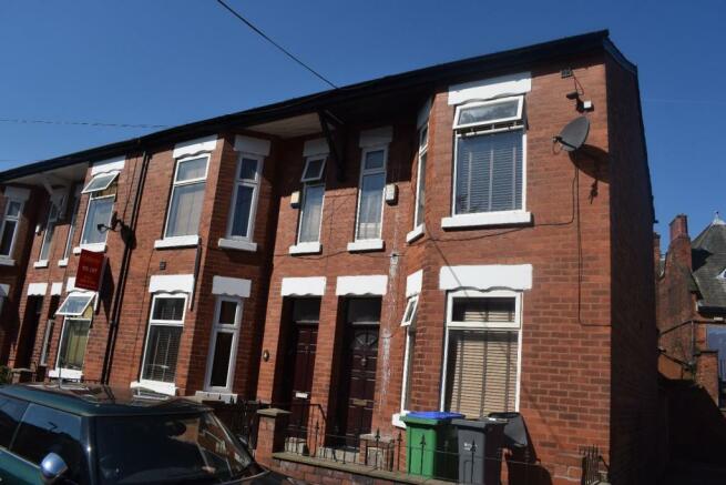 6 bedroom house to rent in standish road, manchester, m14
