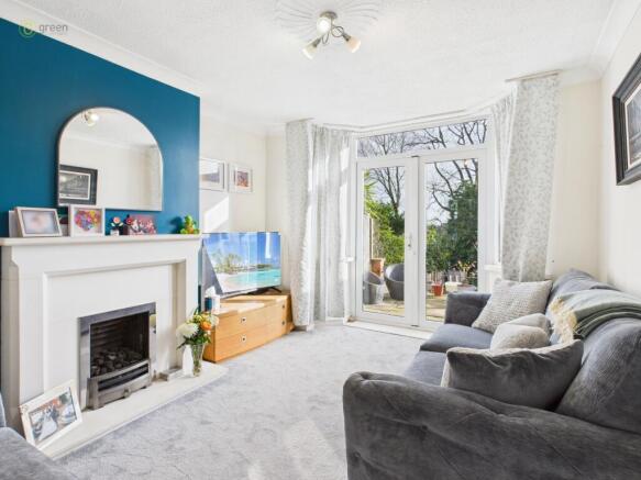 cam05459g0pr0102still015