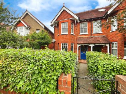 St. Marks Crescent, Maidenhead, Berkshire