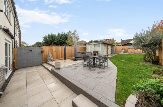 1368866-4-6908981...