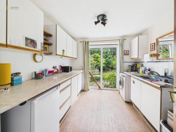 CAM04914G0-PR0200...