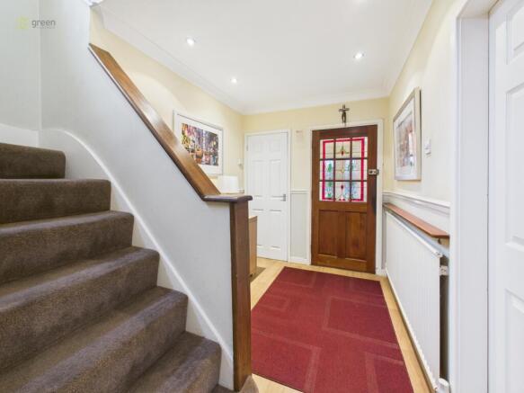 cam04914g0pr0343still002