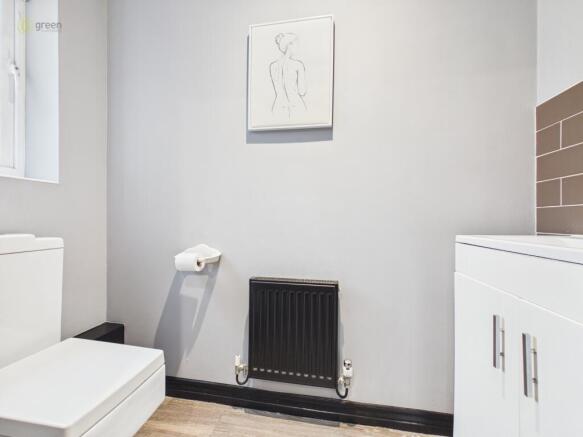 cam04914g0pr0352still006