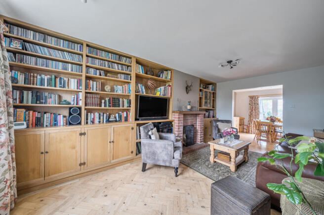 1373688-5-6902585...