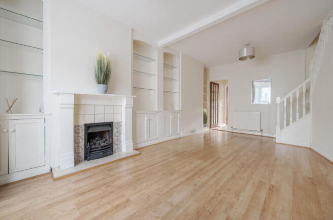 1394972-4-694973a...