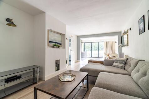 Sportsmans Hall, Cottonmill Lane, St. Albans, Hertfordshire, AL1