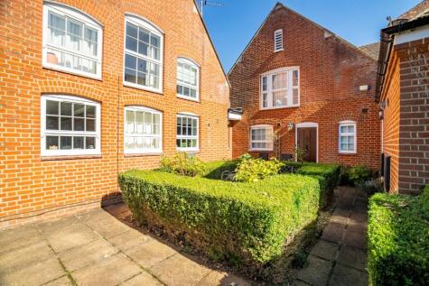 Old London Road, St. Albans, Hertfordshire, AL1