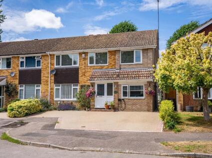 Saberton Close, Redbourn, St. Albans, Hertfordshire, AL3