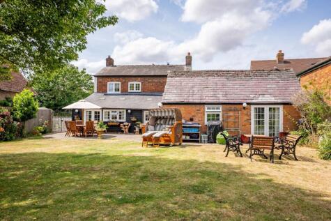 Lower Road, Breachwood Green, Hitchin, Hertfordshire, SG4