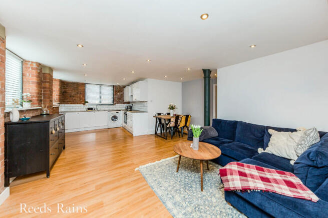 Living/ Dining