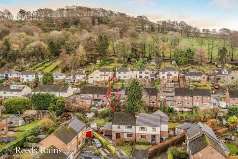 Waverley Close, Macclesfield, SK10